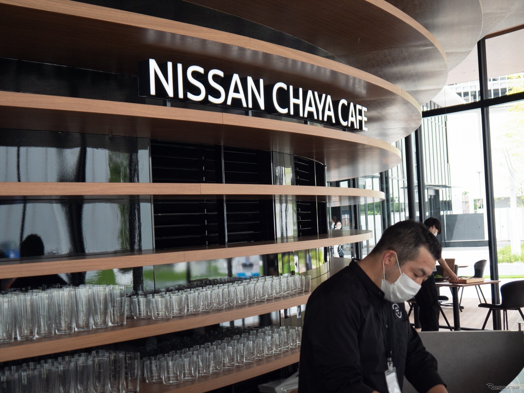 ニッサンパリビリオン NISSAN CHAYA CAFE