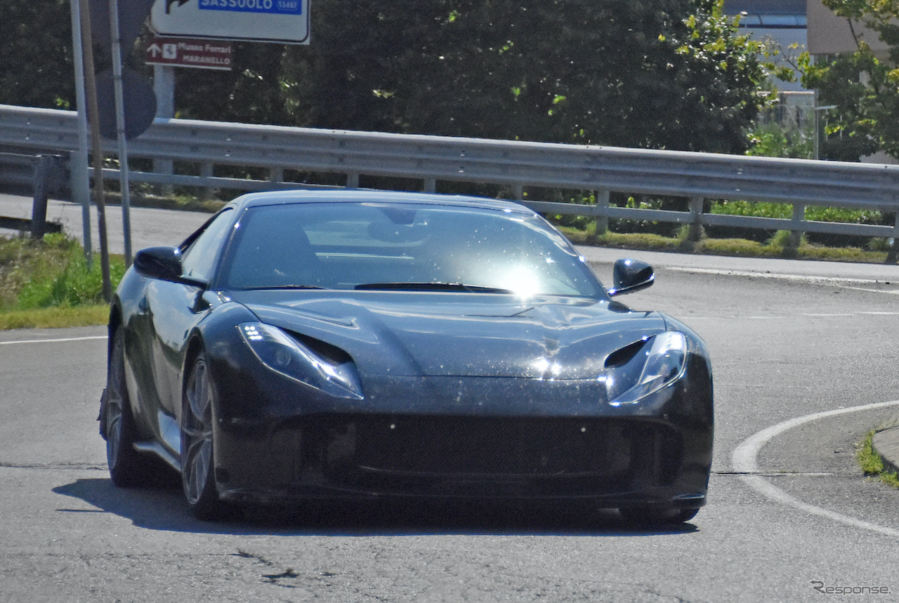 フェラーリ 812 GTO プロトタイプ（スクープ写真）