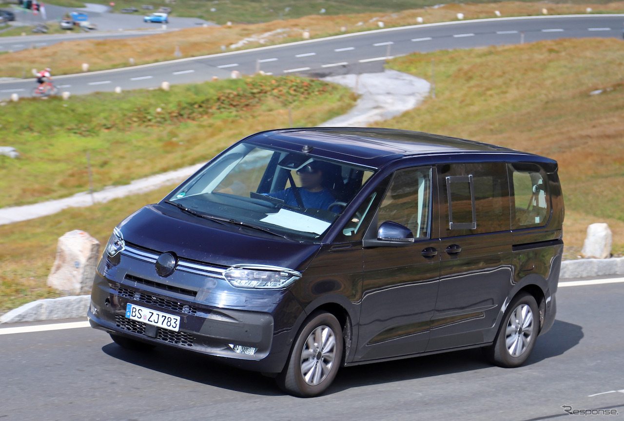 VW T7 PHEVプロトタイプ（スクープ写真）