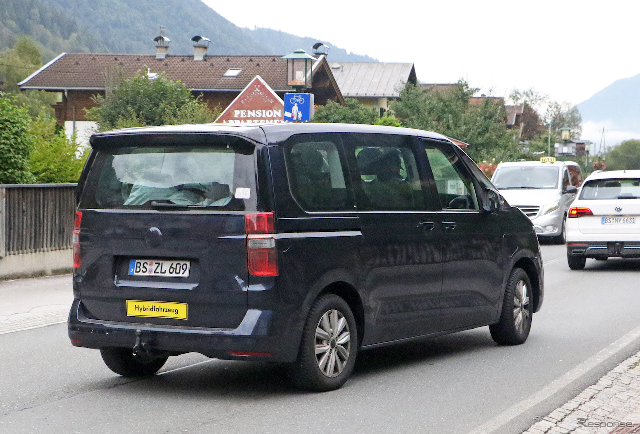 VW T7 PHEVプロトタイプ（スクープ写真）