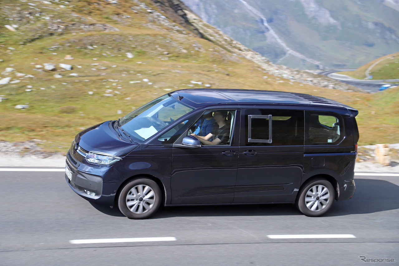 VW T7 PHEVプロトタイプ（スクープ写真）