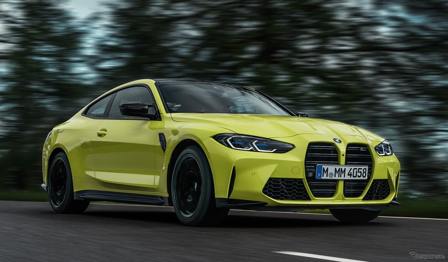 BMW M4クーペ 新型