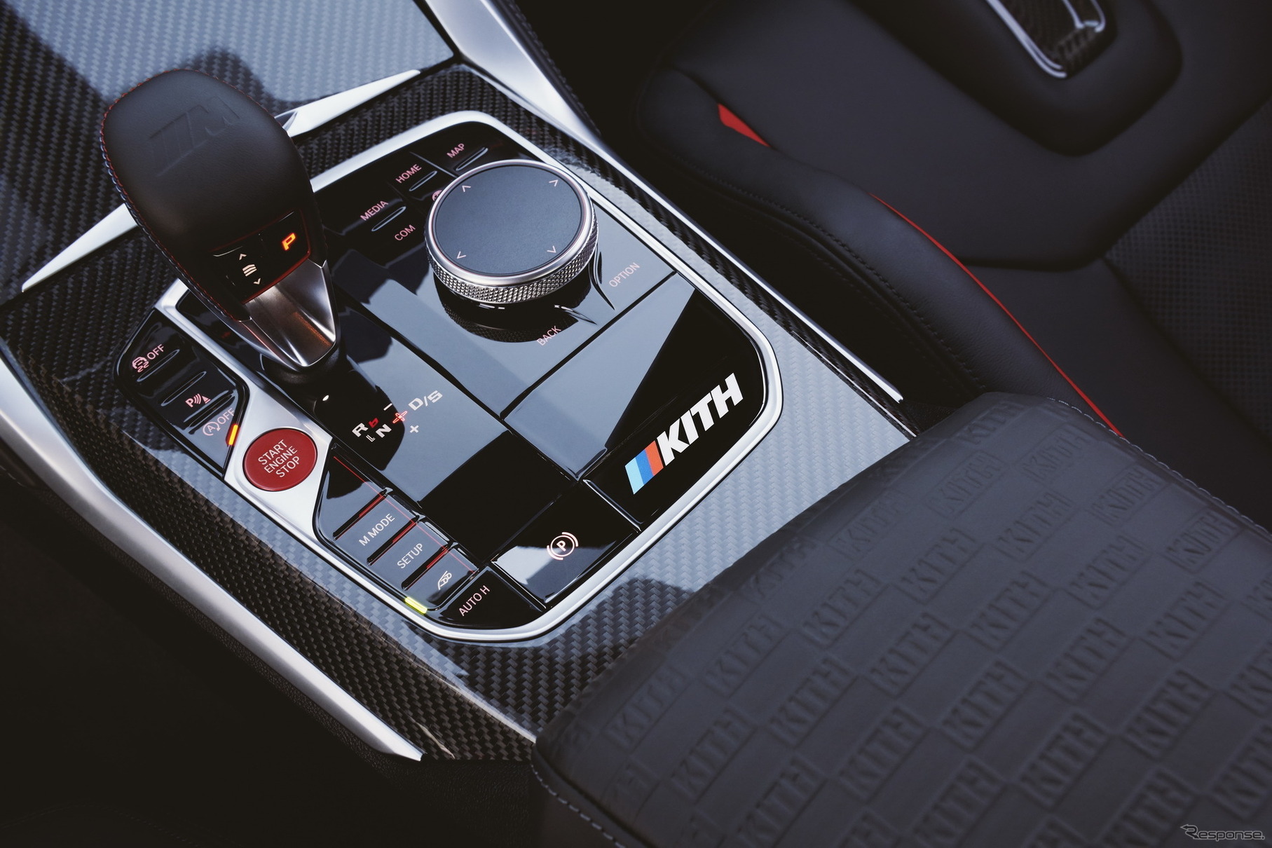 BMW M4 コンペティション × KITH