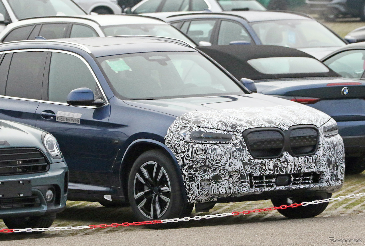 BMW iX3 改良新型プロトタイプ（スクープ写真）