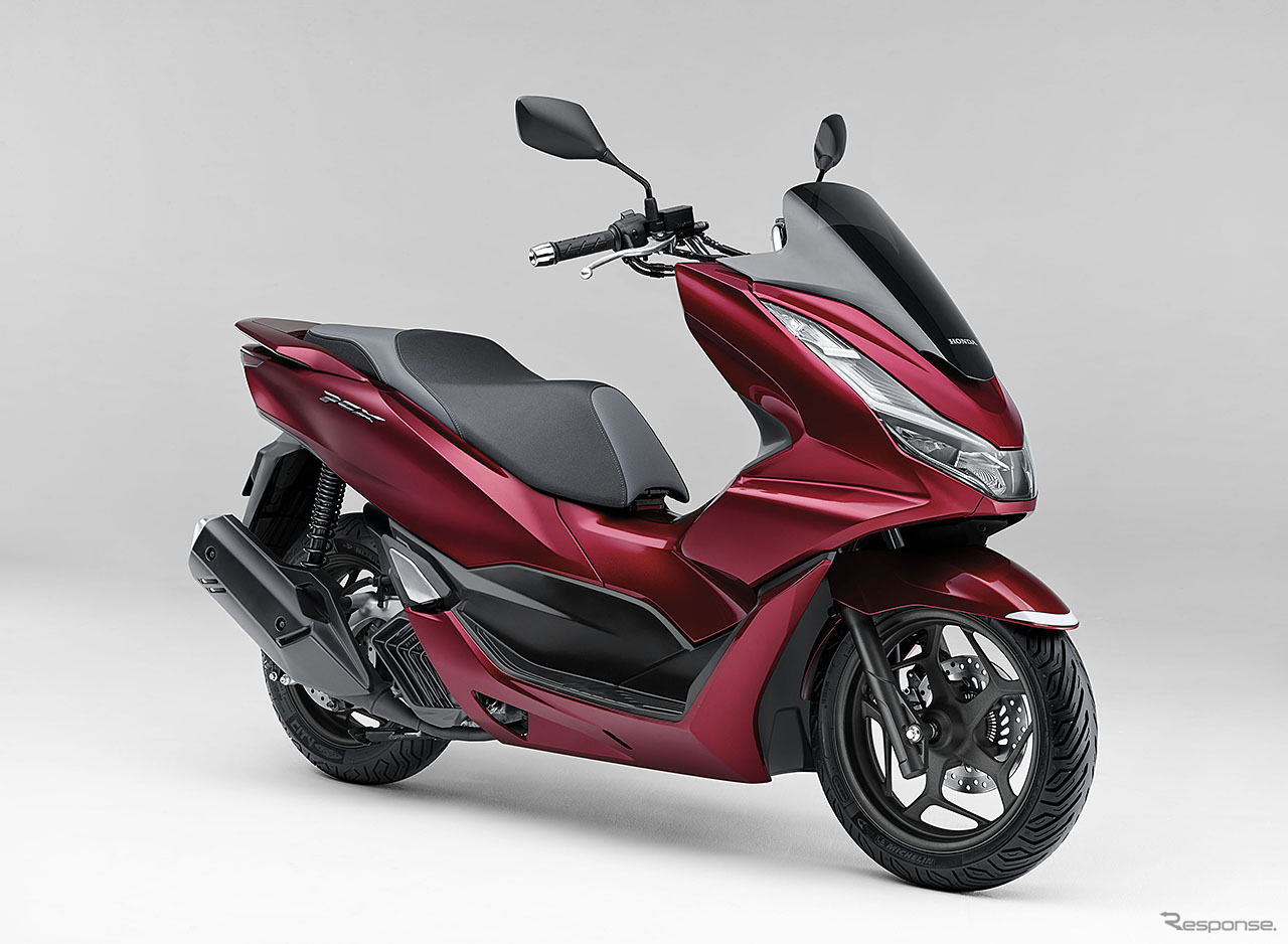 ホンダ PCX（キャンディラスターレッド）