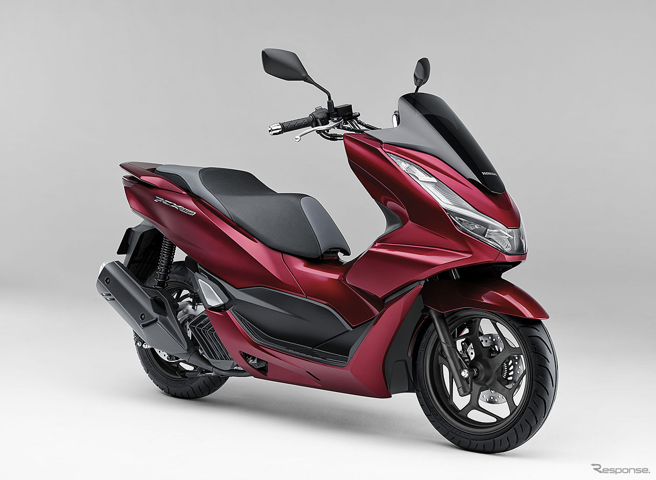 ホンダ PCX160（キャンディラスターレッド）