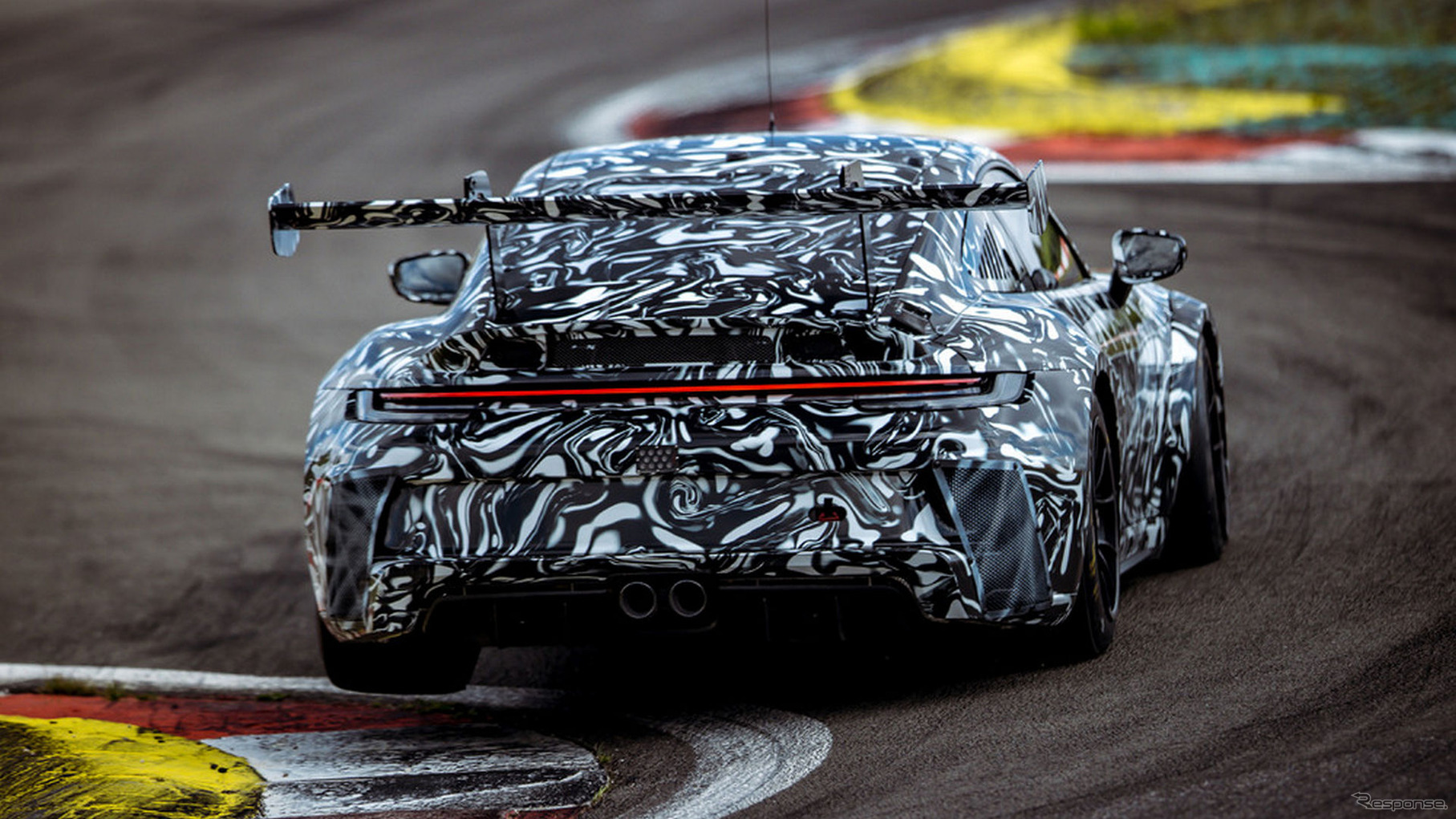 ポルシェ 911 GT3 カップ 新型のプロトタイプ