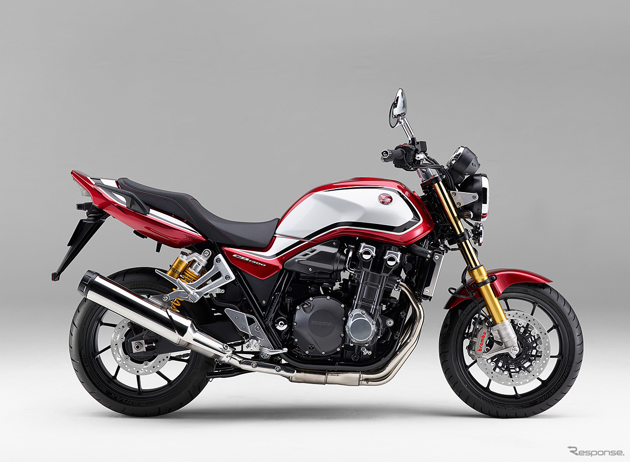 ホンダ CB1300スーパーフォアSP（キャンディ―クロモスフィアレッド）