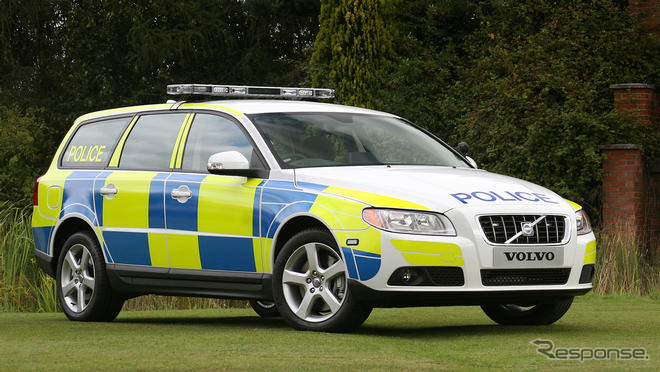 ボルボ V70 新型…イギリス警察に配備決定!!