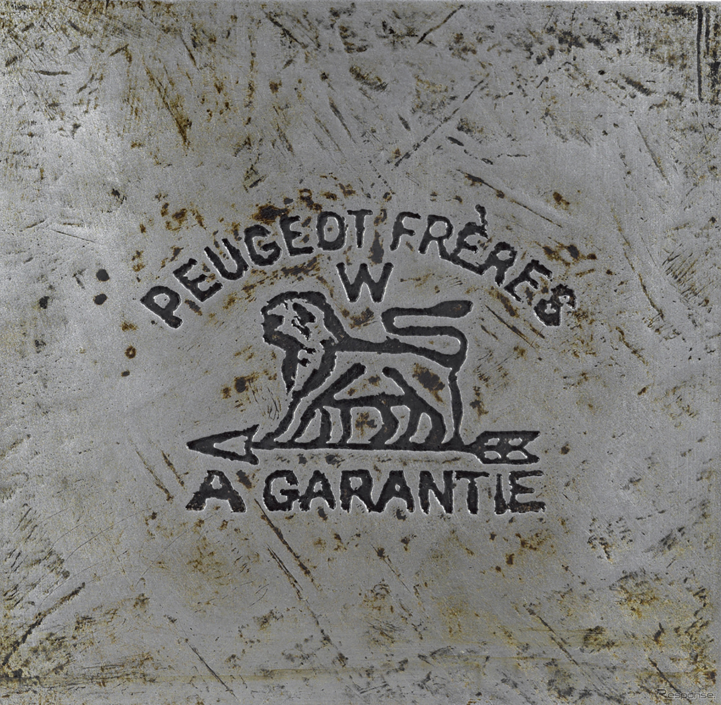 1810年、プジョーブランドの象徴でもある「ライオン」マークを付けた製品