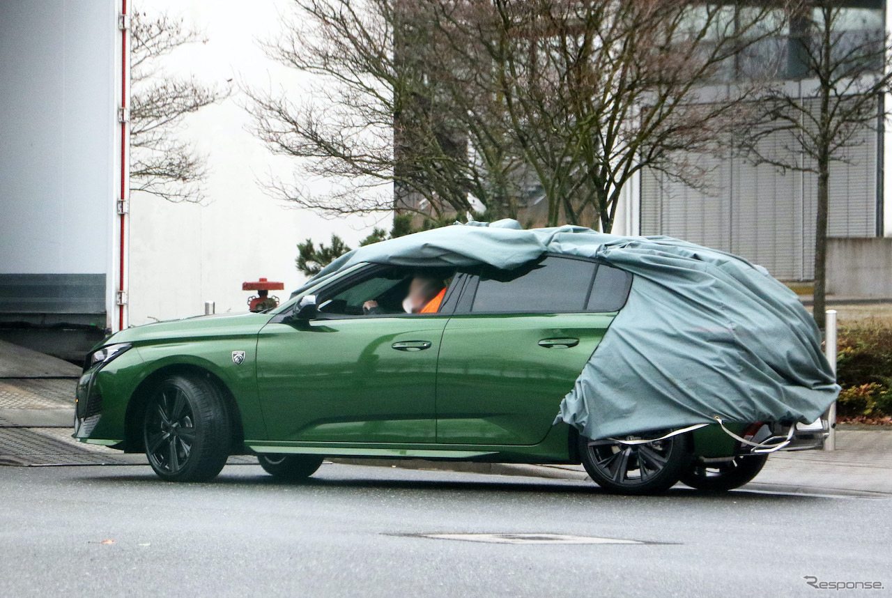 プジョー 308 次期型（スクープ写真）