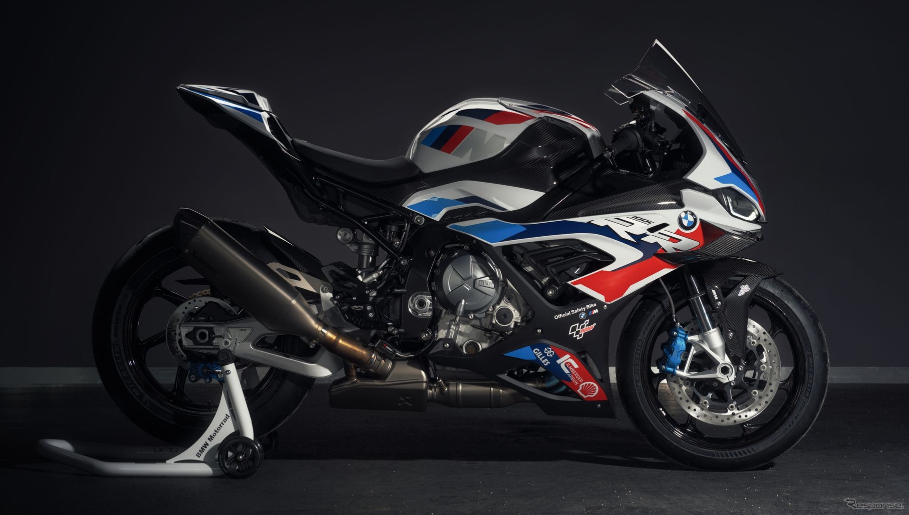 BMW M 1000 RR のMotoGPセーフティバイク