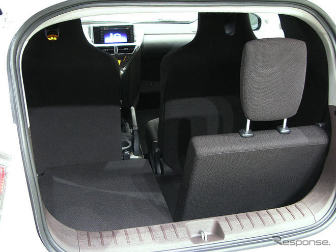 【トヨタ iQ プロトタイプ】クラスレスなシティコミューター