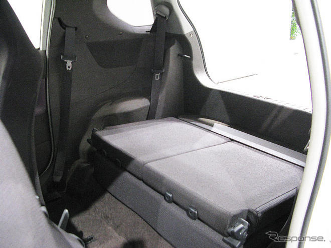 【トヨタ iQ プロトタイプ】クラスレスなシティコミューター