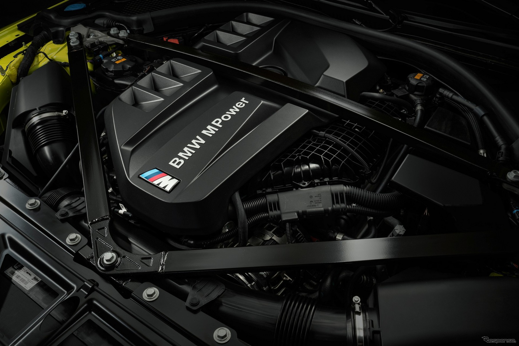 BMW M4クーペ 新型