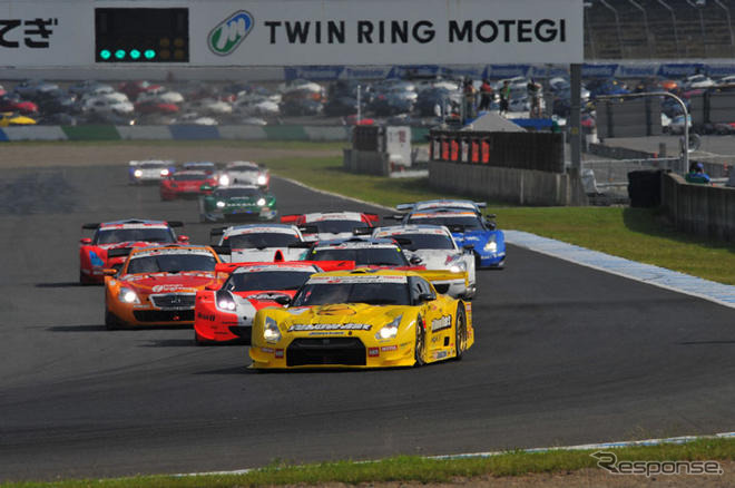 【SUPER GT 第7戦】決勝…GT-R が7戦中5勝、気がつけば SC430