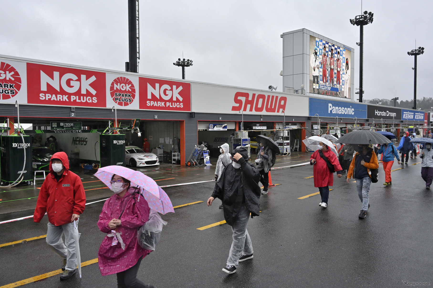 ピットビューイングの様子