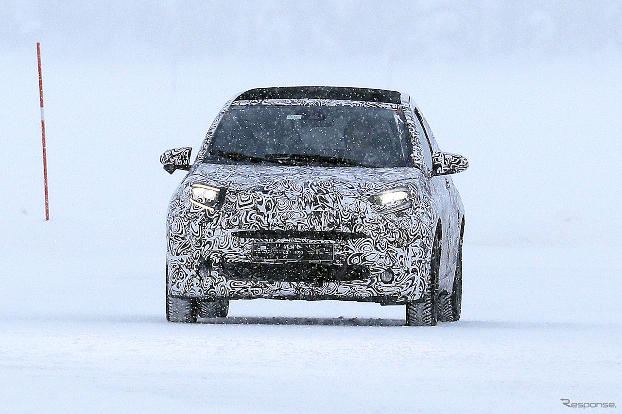 トヨタ アイゴ 次期型プロトタイプ（スクープ写真）