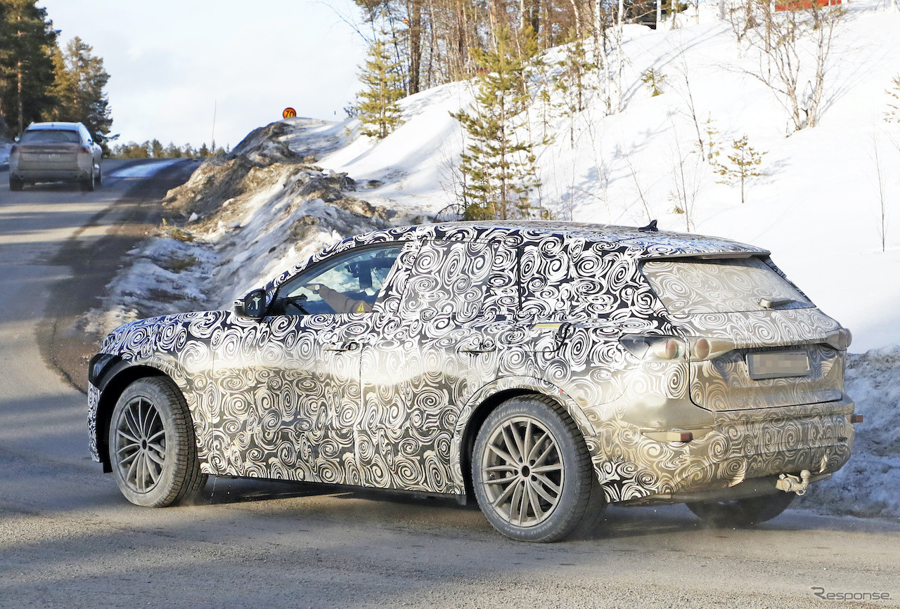 アウディ Q6 e-tron（スクープ写真）