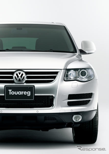 VW トゥアレグ 一部改良…ナビやカメラを標準装備