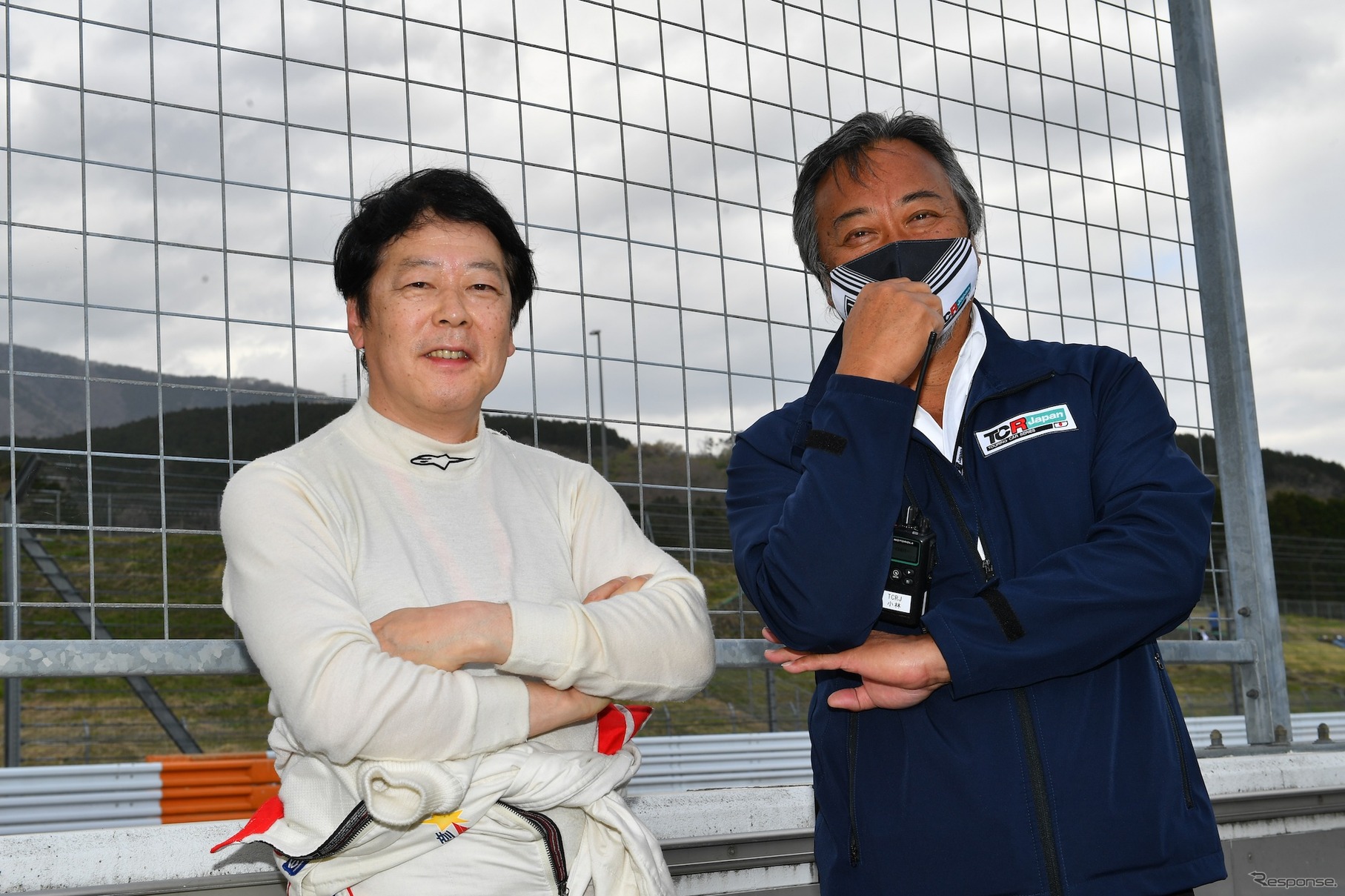 中谷明彦選手（左）と TCR Japan 小林泰司氏（右）