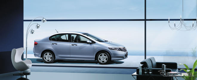 ホンダ、インドで3代目となる新型シティを発表