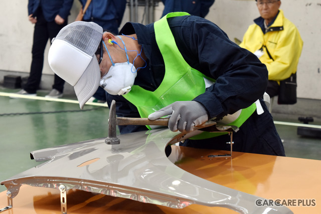 腕一本！　長野の鈑金塗装職人たちが競い合うプロの技に密着