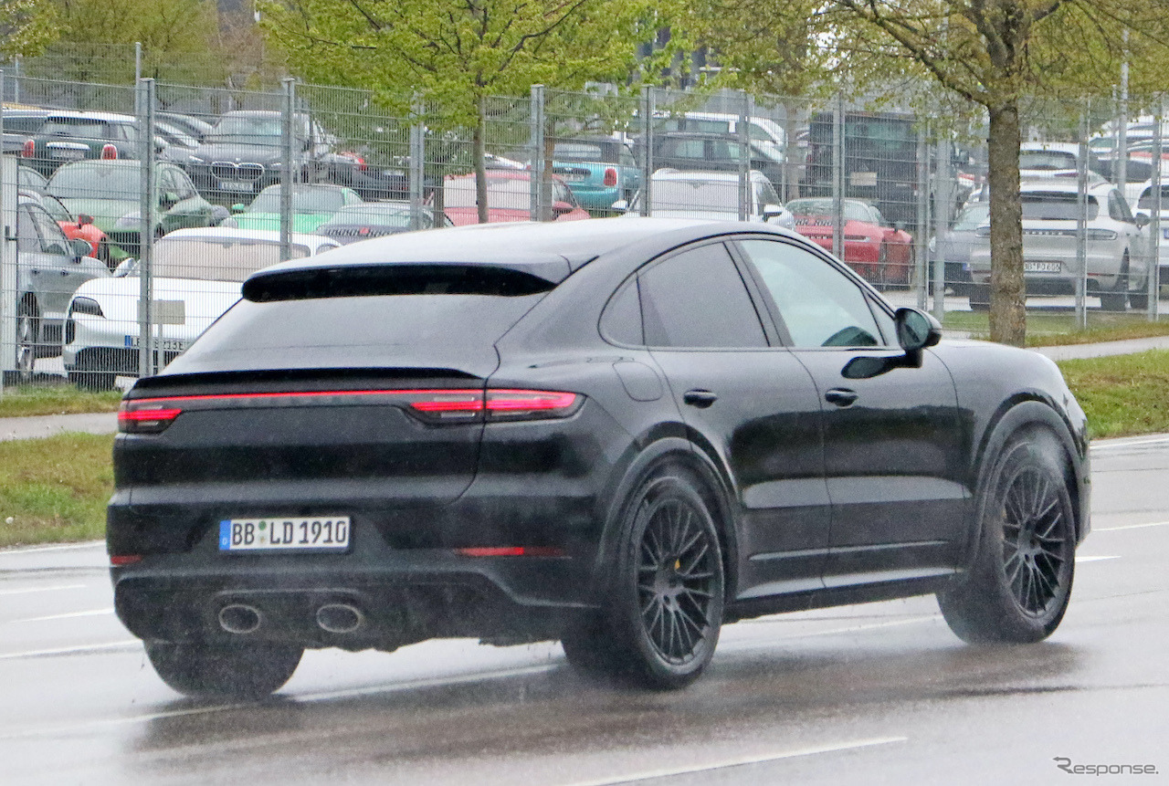 ポルシェ カイエンクーペ 改良新型プロトタイプ（スクープ写真）