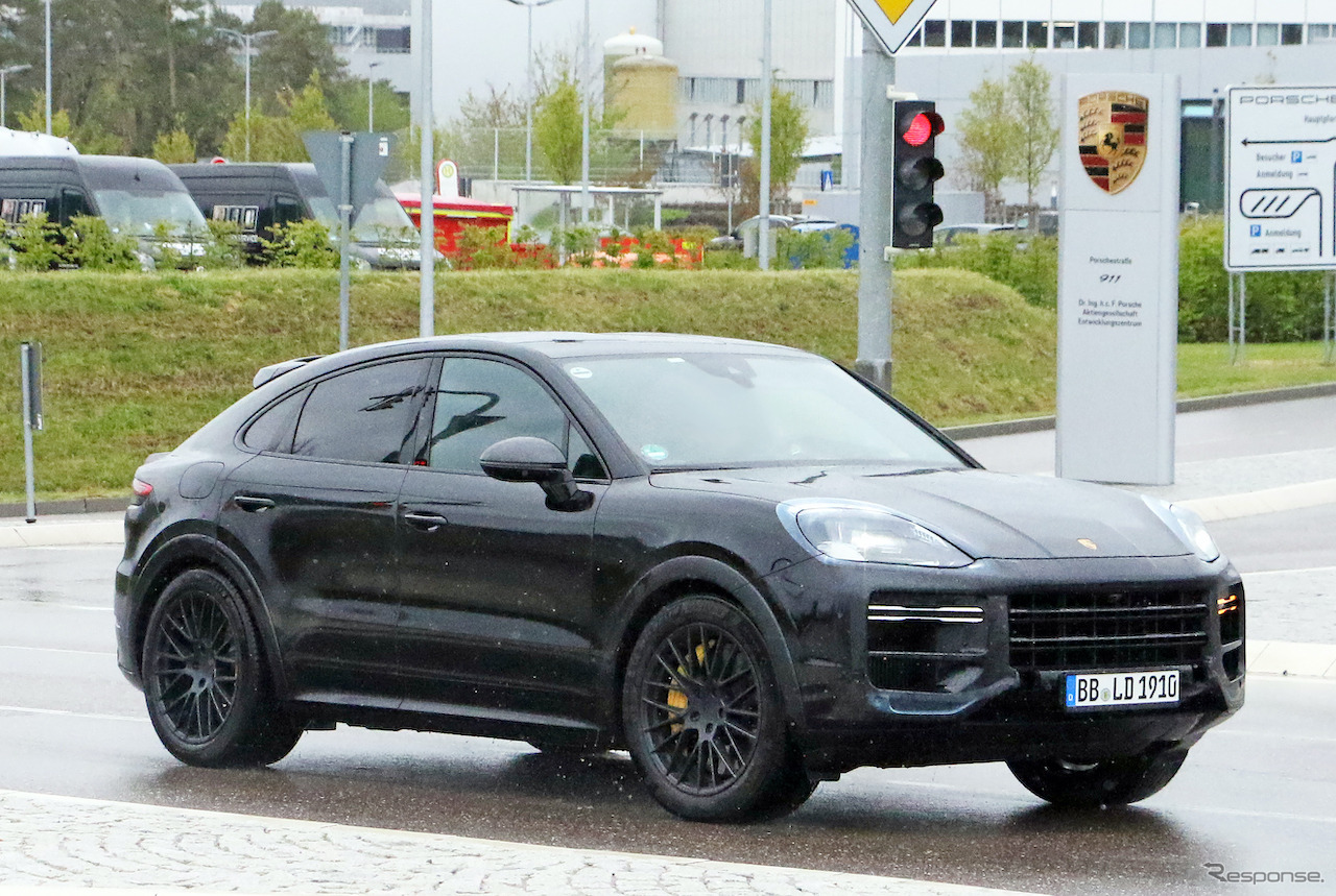 ポルシェ カイエンクーペ 改良新型プロトタイプ（スクープ写真）