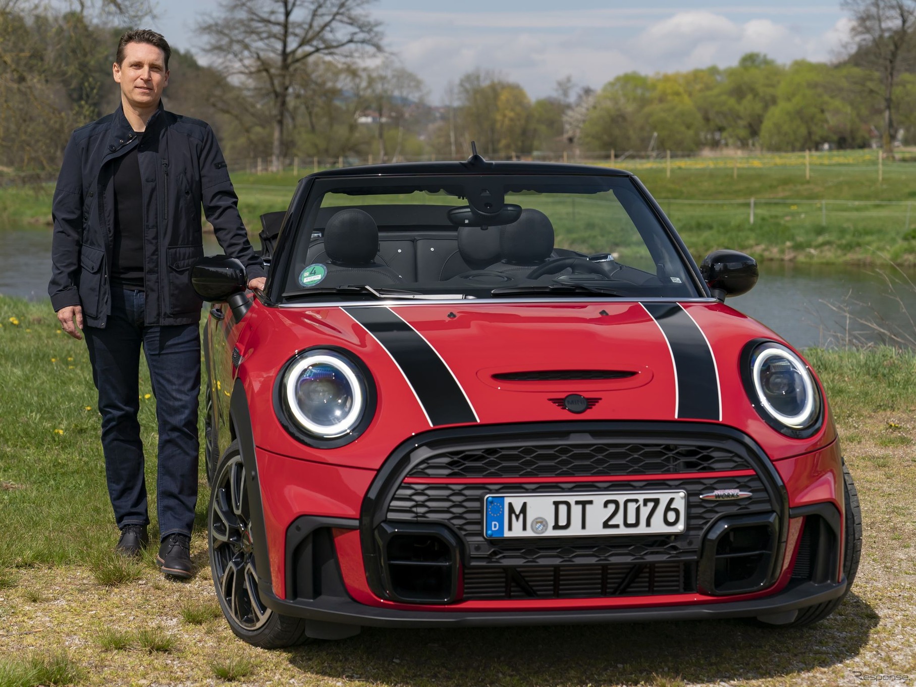 MINI コンバーチブル 改良新型とMINIブランドを統括するベルント・ケルバー氏