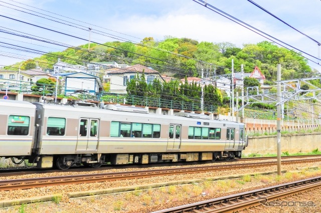 JR神戸線・塩屋付近