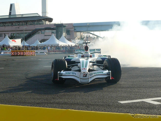 【MSジャパン08】ホンダF1デモ走行の大盤振る舞い