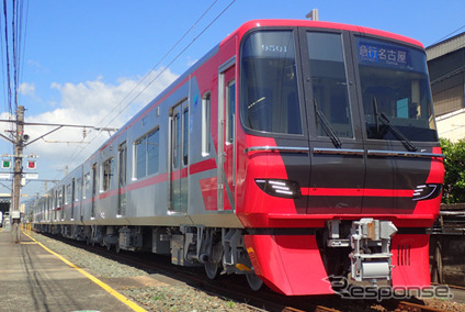 2019年、3300系の後継通勤車として登場した9500系。一般車として5～8号車に充当。