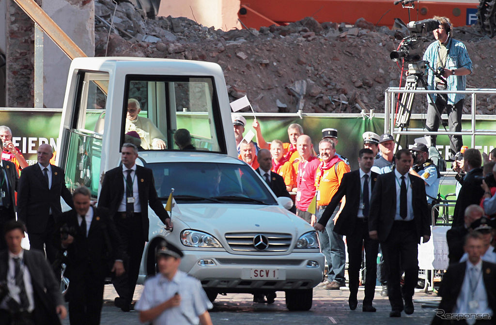 2012年、ベネディクト16世がドイツのフライブルクを訪問。