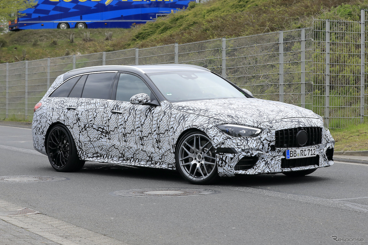 メルセデス AMG C63ステーションワゴン　新型プロトタイプ（スクープ写真）