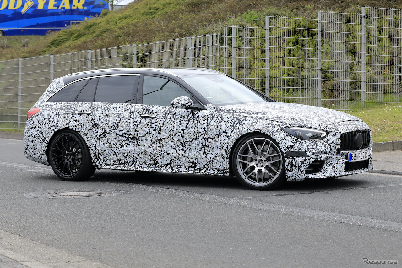 メルセデス AMG C63ステーションワゴン　新型プロトタイプ（スクープ写真）