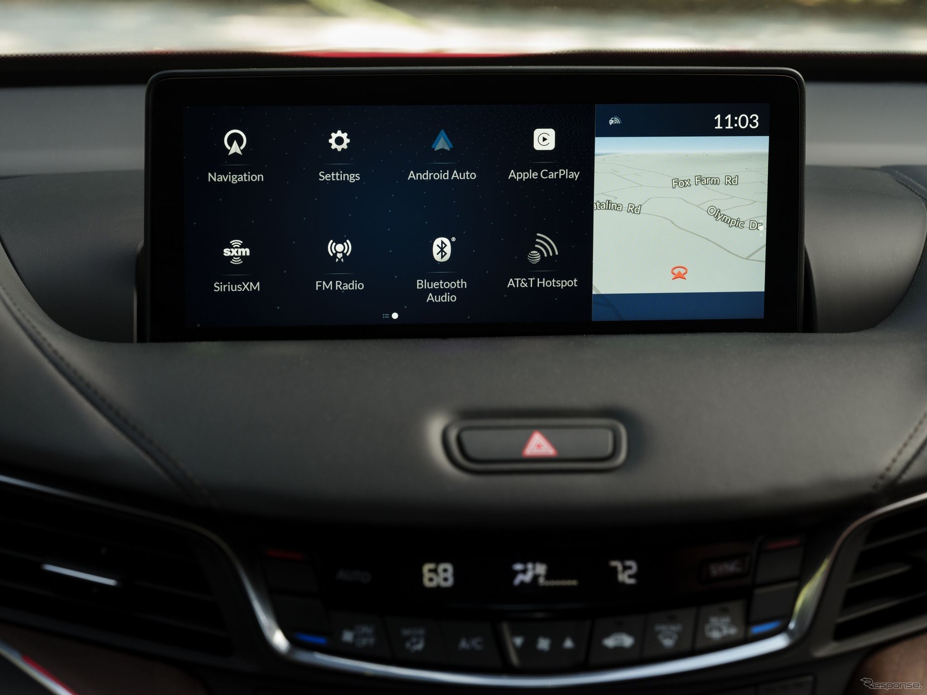 アキュラTLX新型のディスプレイに表示されたAT＆Tの車載Wi-Fi