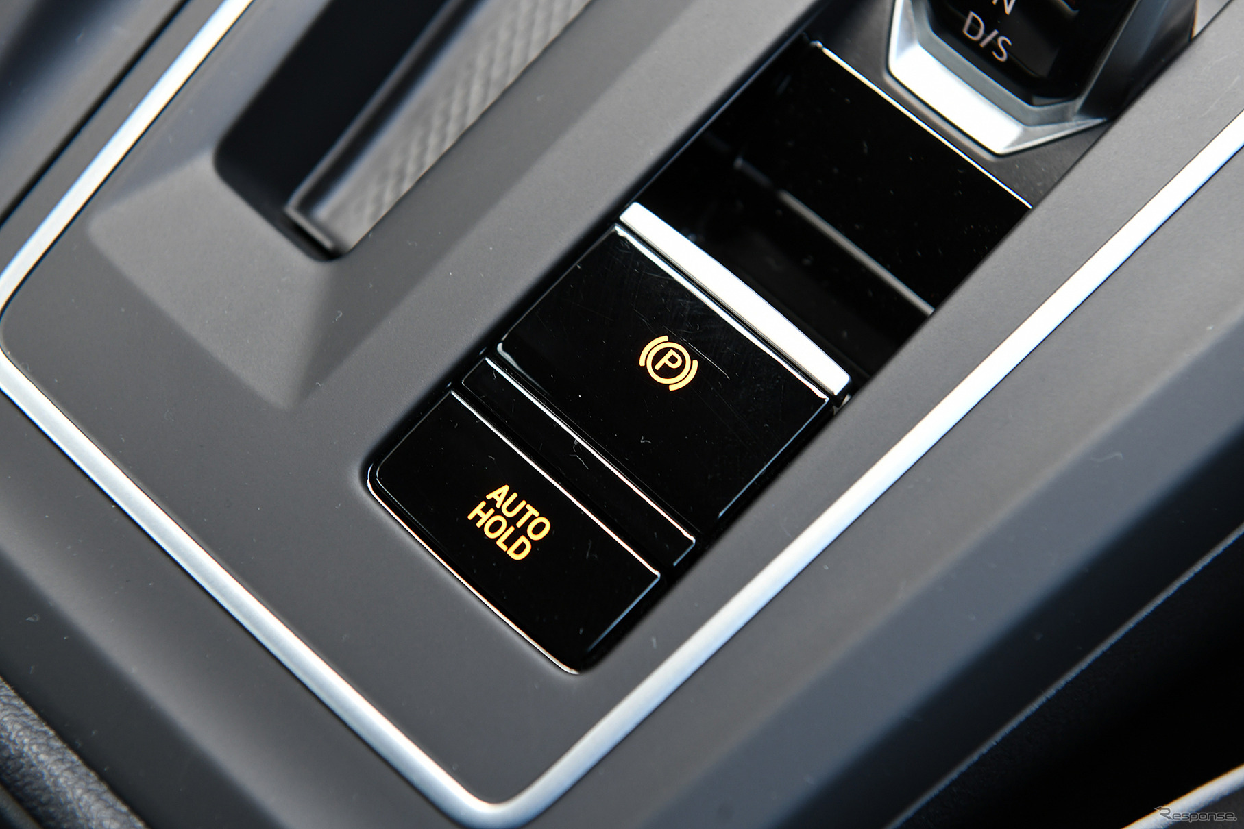 VW ゴルフ 新型（eTSI R-Line）