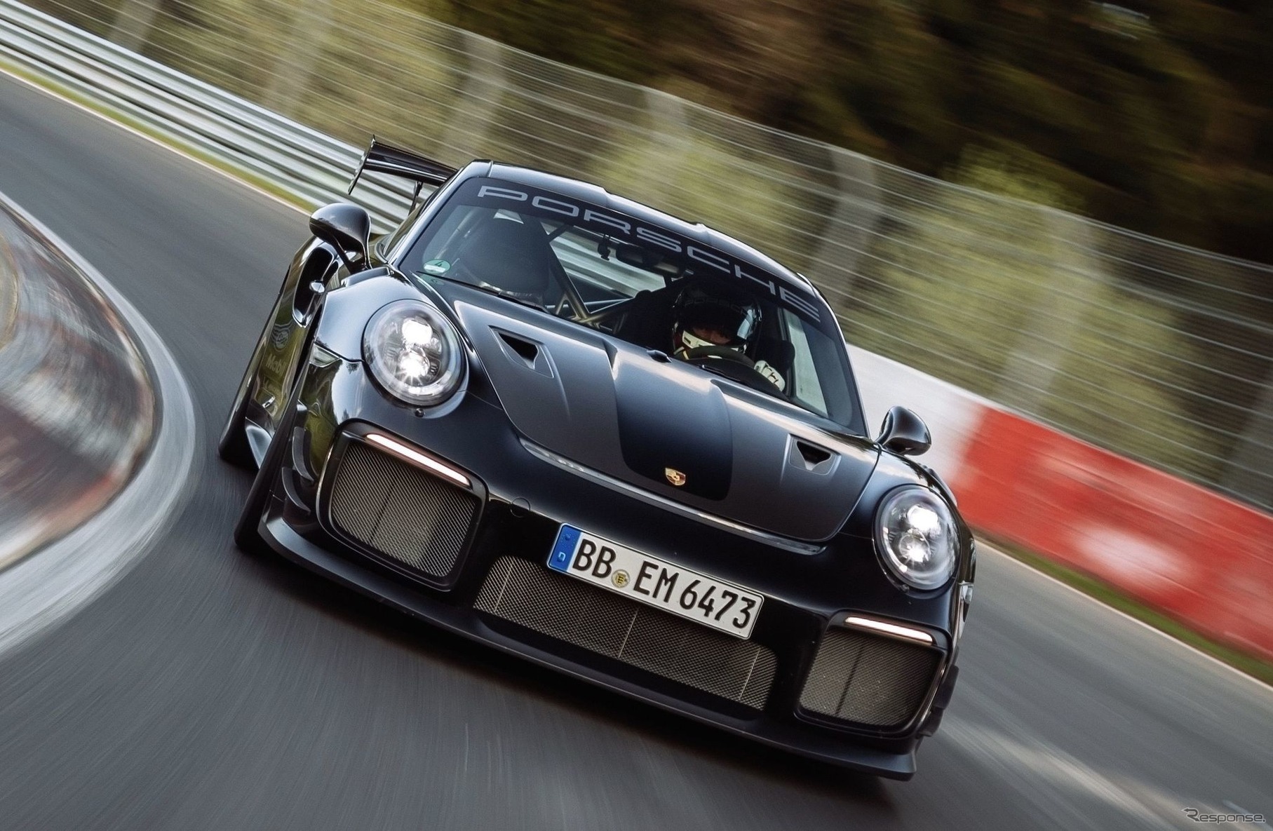 ポルシェ911 GT2 RS のニュルブルクリンク北コースのタイムアタック