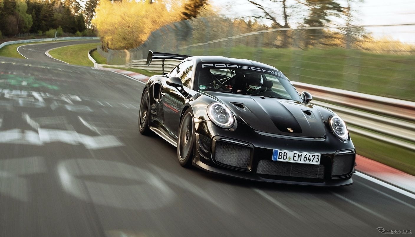 ポルシェ911 GT2 RS のニュルブルクリンク北コースのタイムアタック