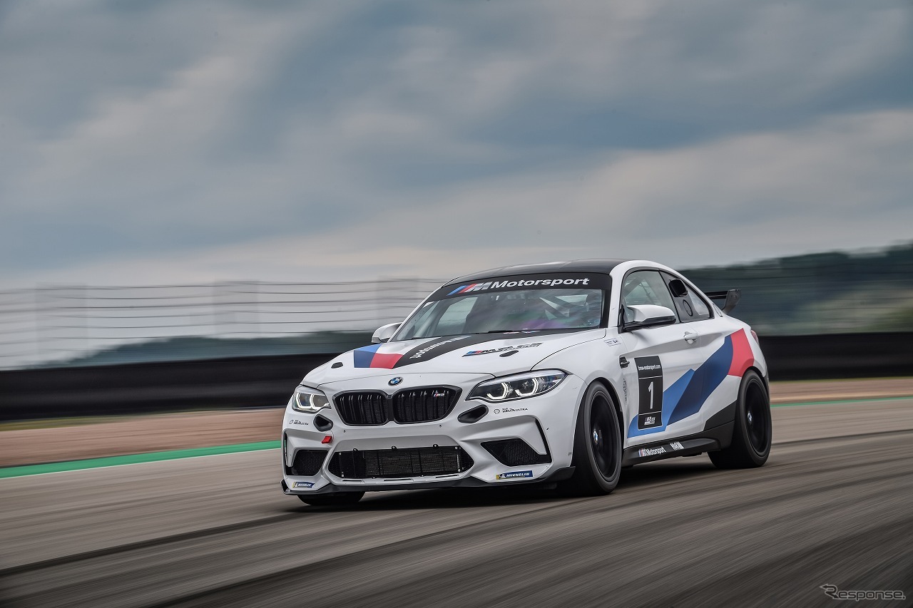 BMW M2 CSレーシング