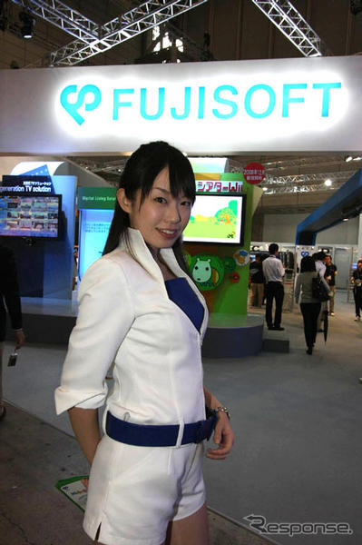 【CEATEC 08】コンパニオン写真蔵