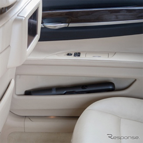 ブラック・アンド・デッカー10.8Vハンディクリーナー・スリムサイクロン