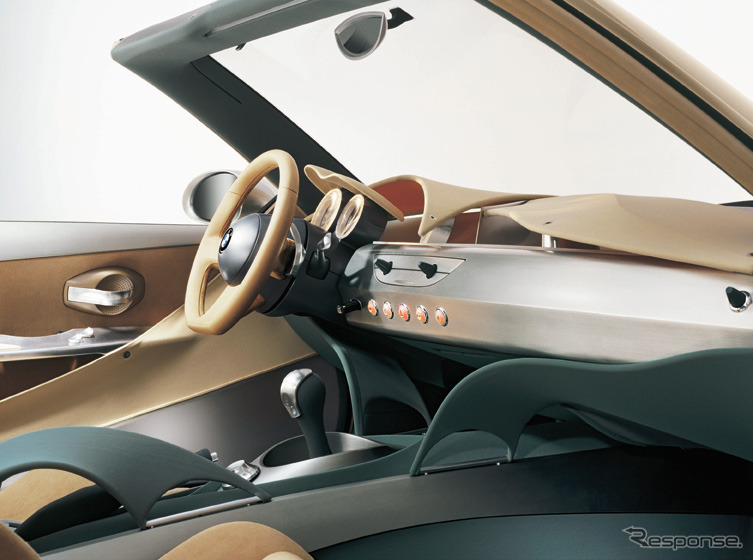【ジュネーブショー2002速報】BMW『CS1』は『1シリーズ』か『2シリーズ』か