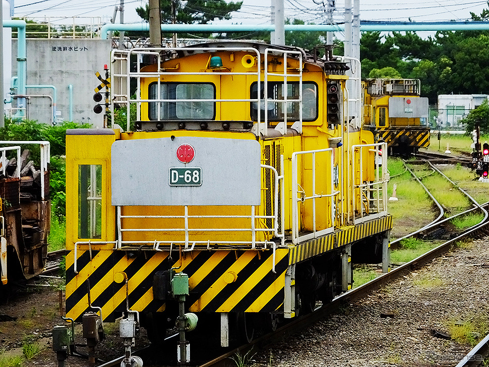 日本製鉄 関西製鉄所和歌山地区で遭遇した形式不明のディーゼル機関車