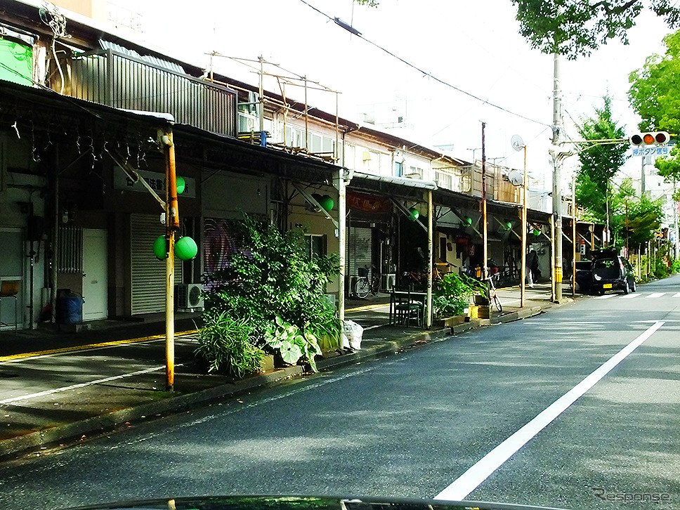 和歌山市 築地通りの街並み