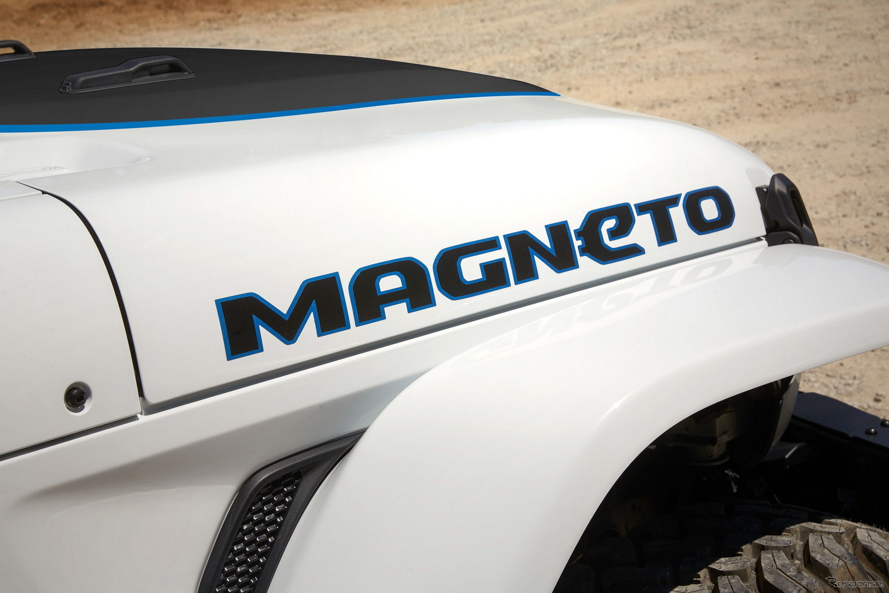 ジープ・ラングラー がベースのEVコンセプトカー「マグニートー」（参考）