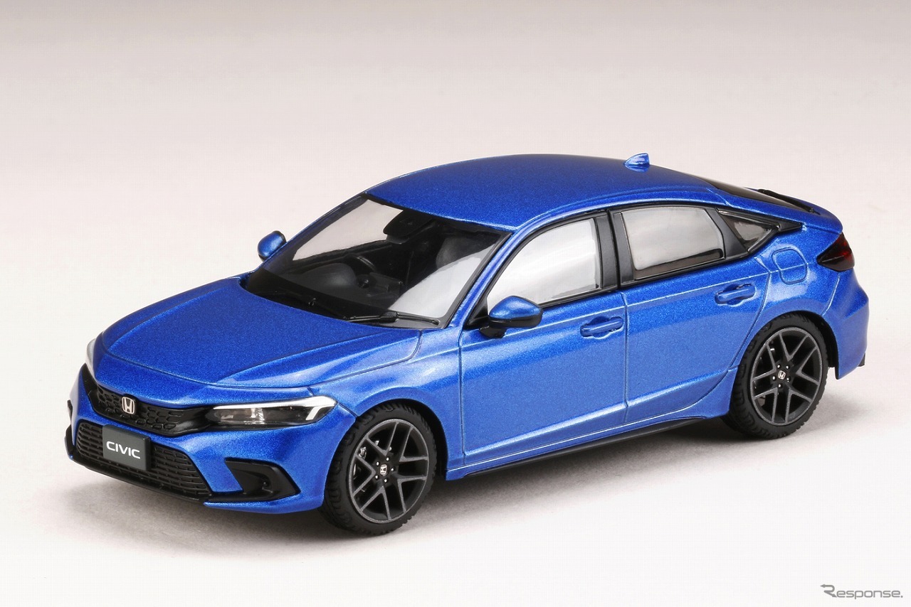 1/43 新型ホンダ シビック（プレミアムクリスタルブルー・メタリック）