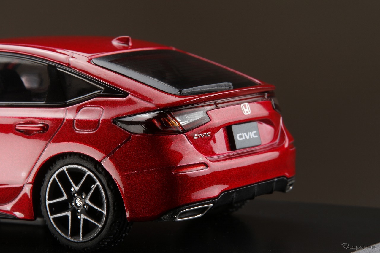 テールランプも細部まで再現