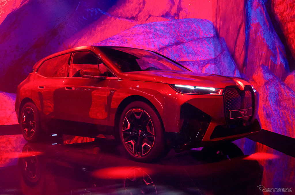 BMW iX（IAAモビリティ2021）